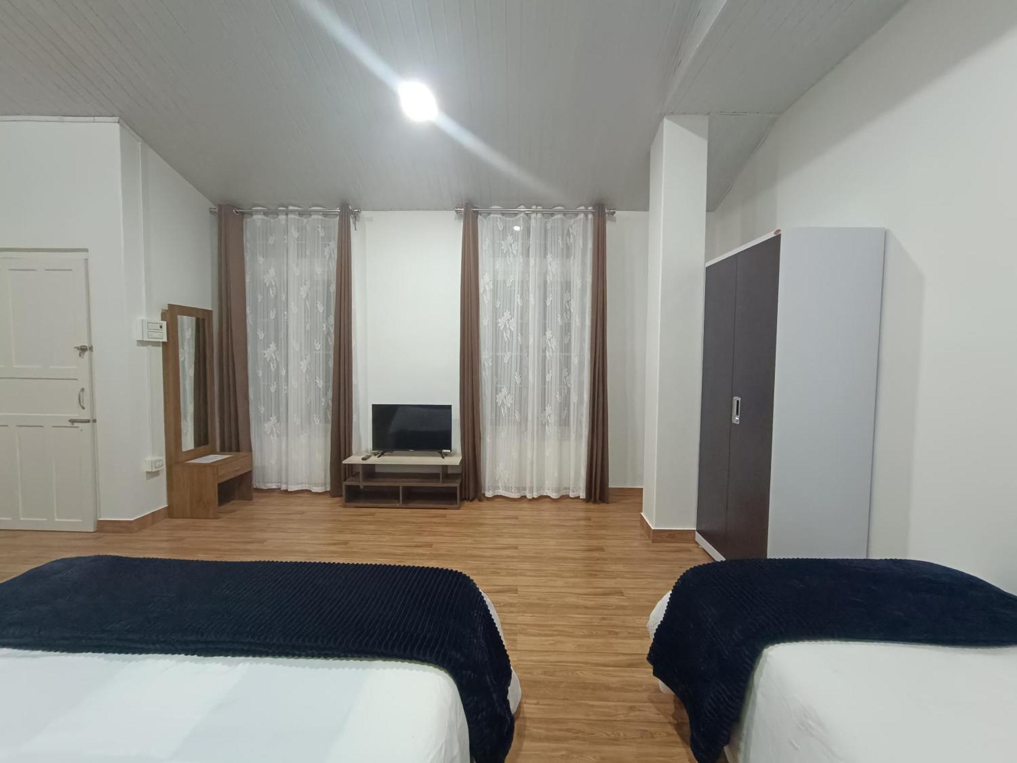 Hotel Edelweiss Kohima Zewnętrze zdjęcie